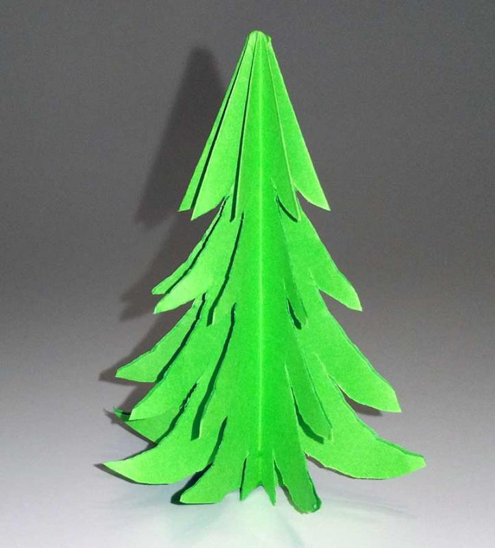 Step-by-Step Bastelanleitungen: 3D Tannenbaum aus Papier selber basteln -- Schritt 9